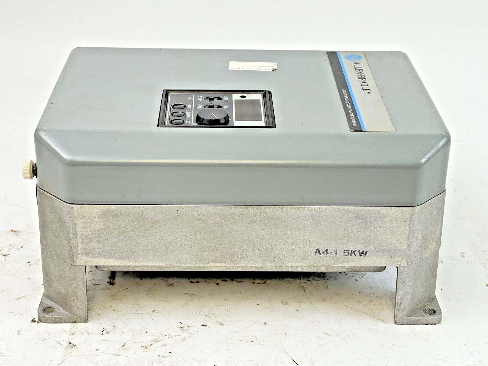 ALLEN BRADLEY - 1333-YAB SER. C ADJUSTABLE FREQ. AC DRIVE 3.6kVA 460V 3PH 4.5A9