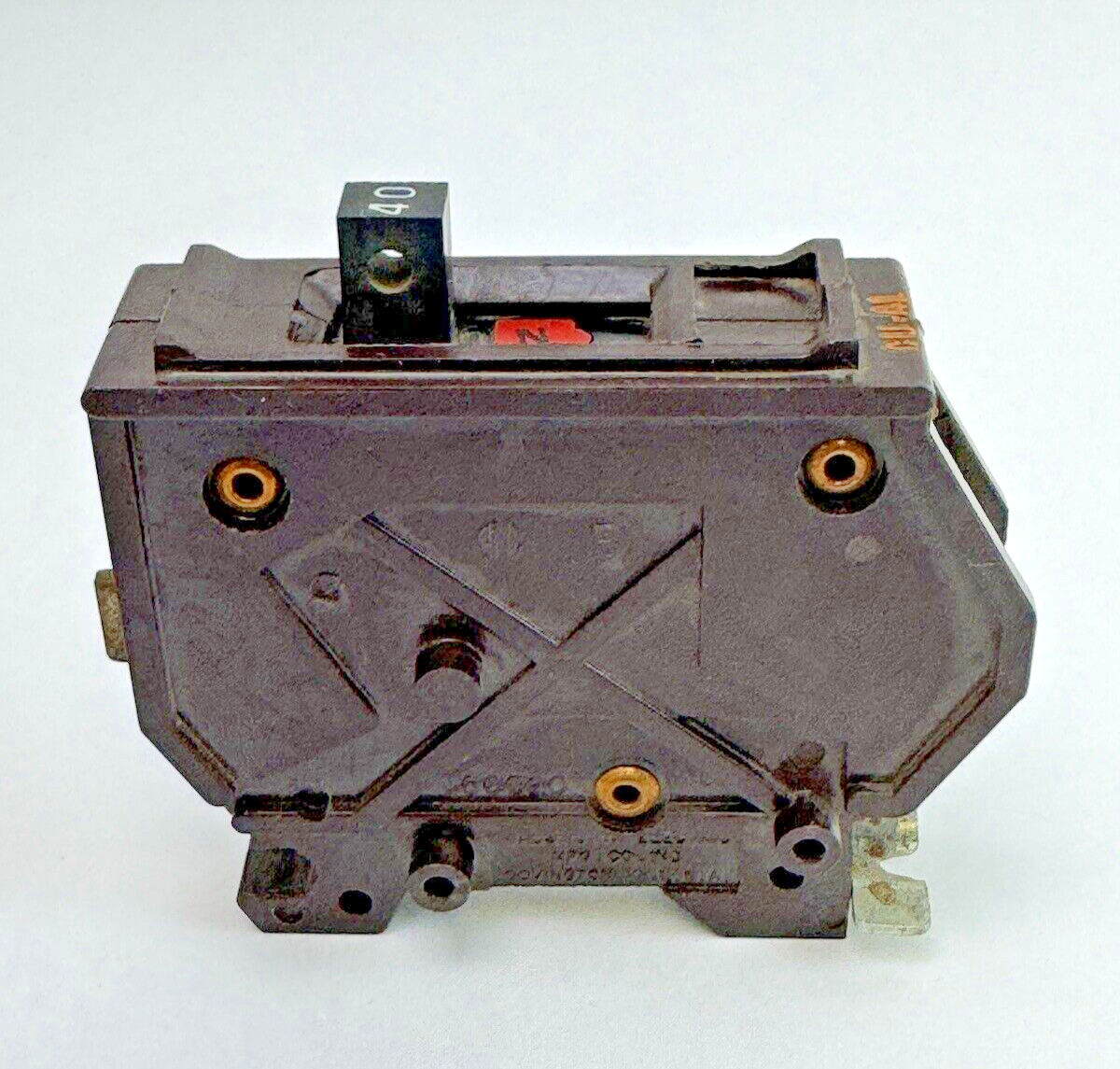 WADSWORTH - A40 - CIRCUIT BREAKER - 1 POLE, 120/240 VAC, 40 A3