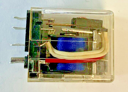 ALLEN BRADLEY 700-HC54Z24-4 RELAY SER.A 24VDC 1/10HP 1A 120V 50/60HZ**LOTOF3**3