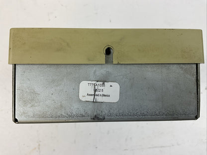 HONEYWELL T775A1035 TEMPERATURE CONTROLLER OUTPUT 120/240VAC1
