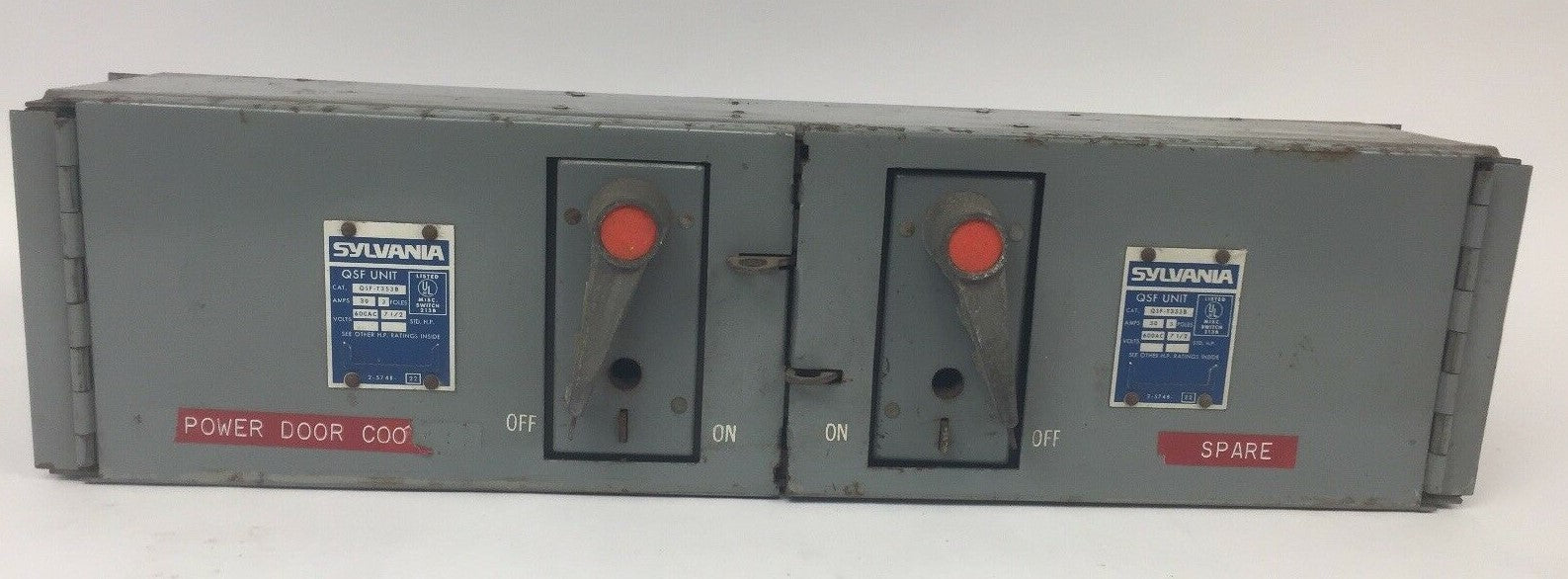 SYLVANIA QSFT353B TWIN PANELBOARD FUSIBLE 30AMP 600VAC 3 POLE 7 1/2 HP0