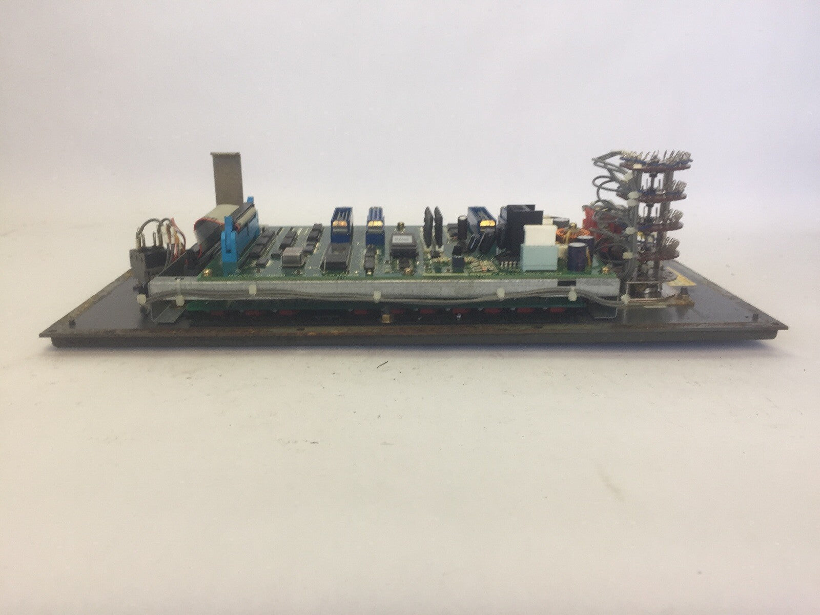 FANUC A02B-0099-C150/MBR OPERATOR'S PANEL A16B-2300-0110/01A CIRCUIT BOARD 7