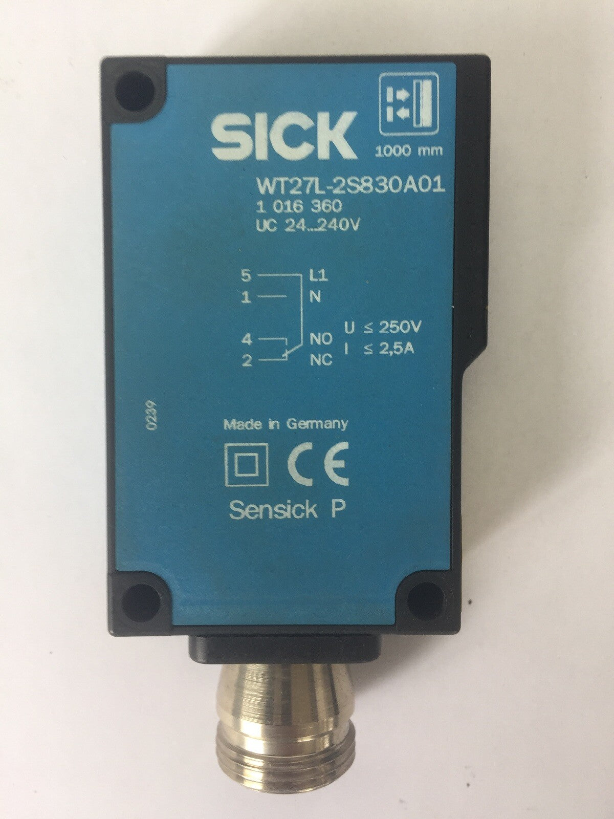 SICK WT27L-2S830A01 PHOTOELECTRIC PROXIMITY SWITCH UC 24...240V 1