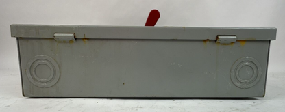 GE TG4322 FUSIBLE SAFETY SWITCH MOD 8 60A 240VAC 3PH 15HP 250VDC 10HP 3P TYPE 14