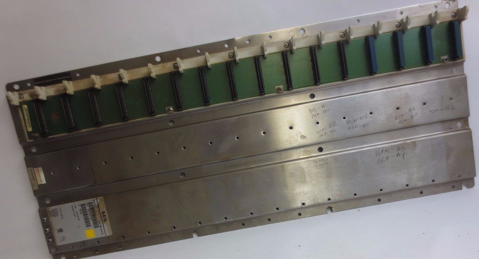 SCHNEIDER / AEG 140 XBP 016 00 TSX QUANTUM 16-SLOT BACKPLANE  2