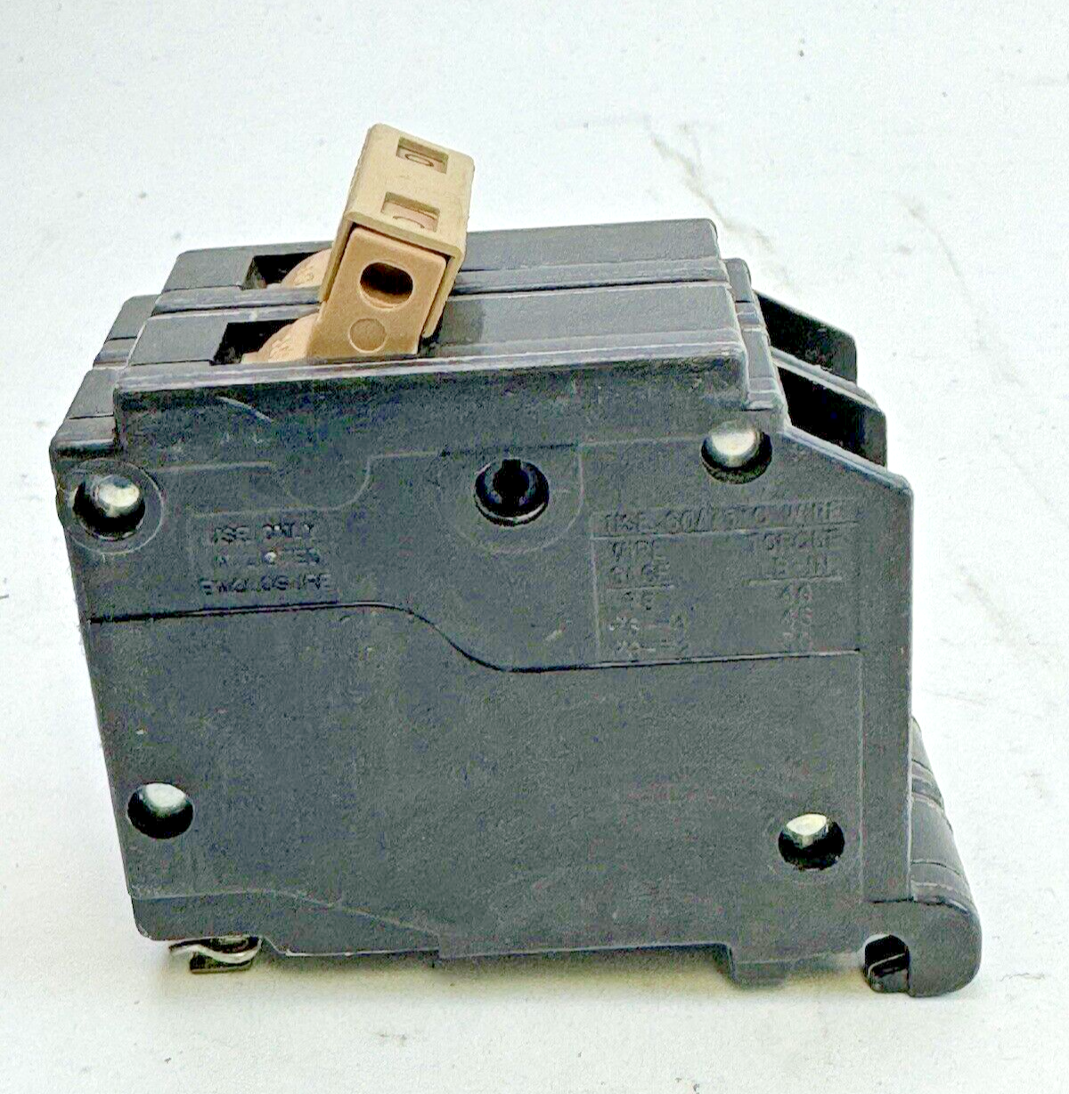 CUTLER-HAMMER - CH240 - COMMON TRIP CIRCUIT BREAKER - 40A, 2 POLE, 120/240 VAC3