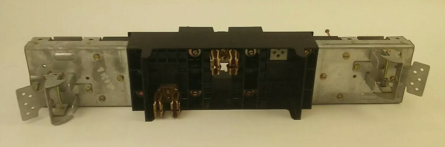 GENERAL ELECTRIC AMC4SE MOD. 1  SPECTRA SER. CIRCUIT BREAKER MODULE 300A 600V 4P4