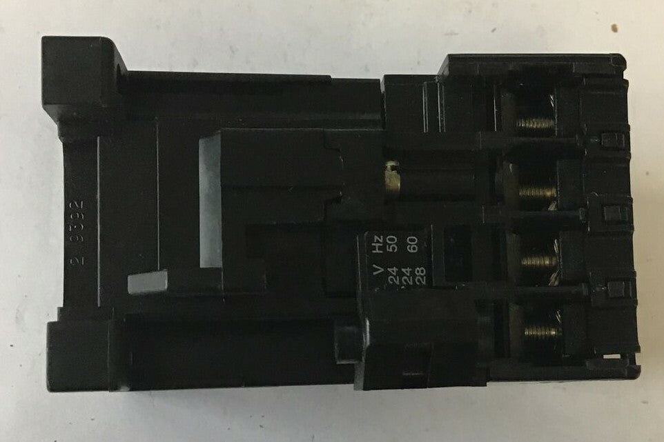 ABB K22-N CONTROL RELAY 2N0-2NC 24V 60/50HZ K22E7