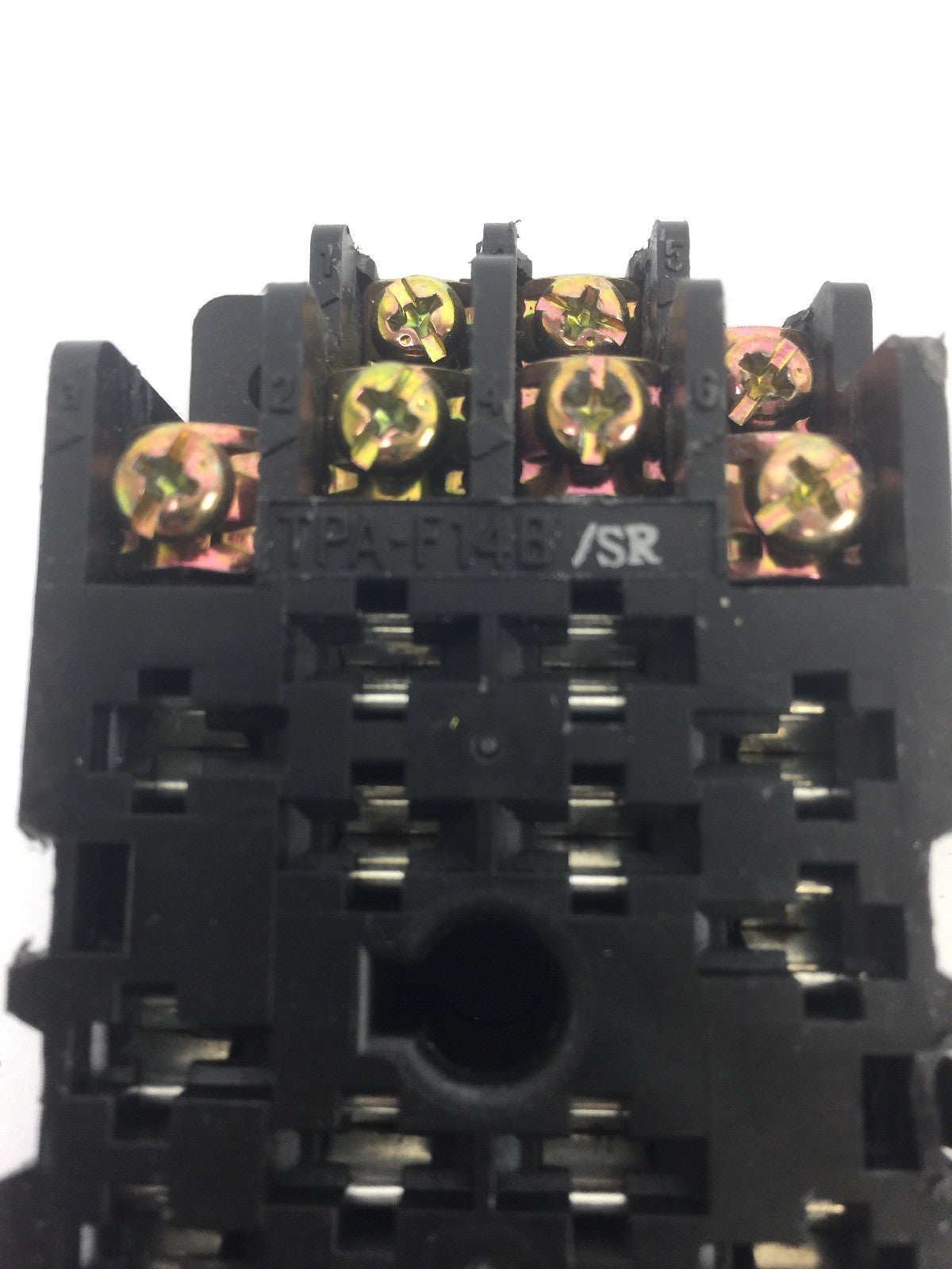 YASKAWA RAP-6 3A3B RELAY 250 VAC MAX .8A WITH YASKAWA TPA-F14B RELAY SOCKET5