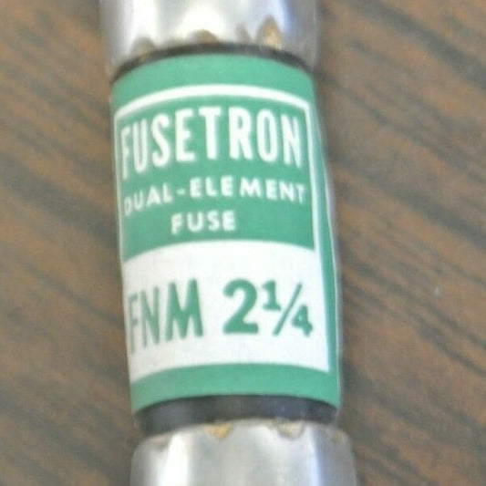 LOT of 4 / BUSSMANN FNM2-1/4 MIDGET FUSE 2-1/4A / 250V / NEW SURPLUS / FNM-2-1/40