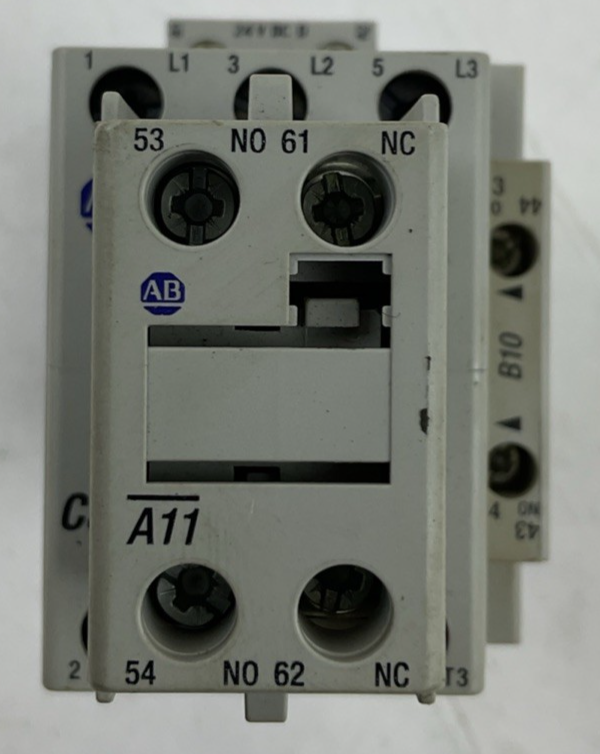ALLEN BRADLEY 100-C30D*00 SER C CONTACTOR 600VAC 55A 3PH 25HP COIL 24VDC 100-F1