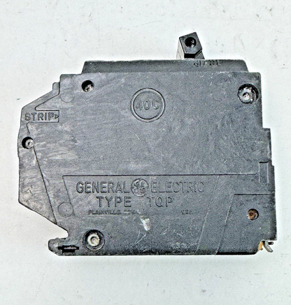 GE *LOT OF 2* - THQP250 - COMMON TRIP CIRCUIT BREAKERS - 2 POLE, 50 A, 240 VAC7