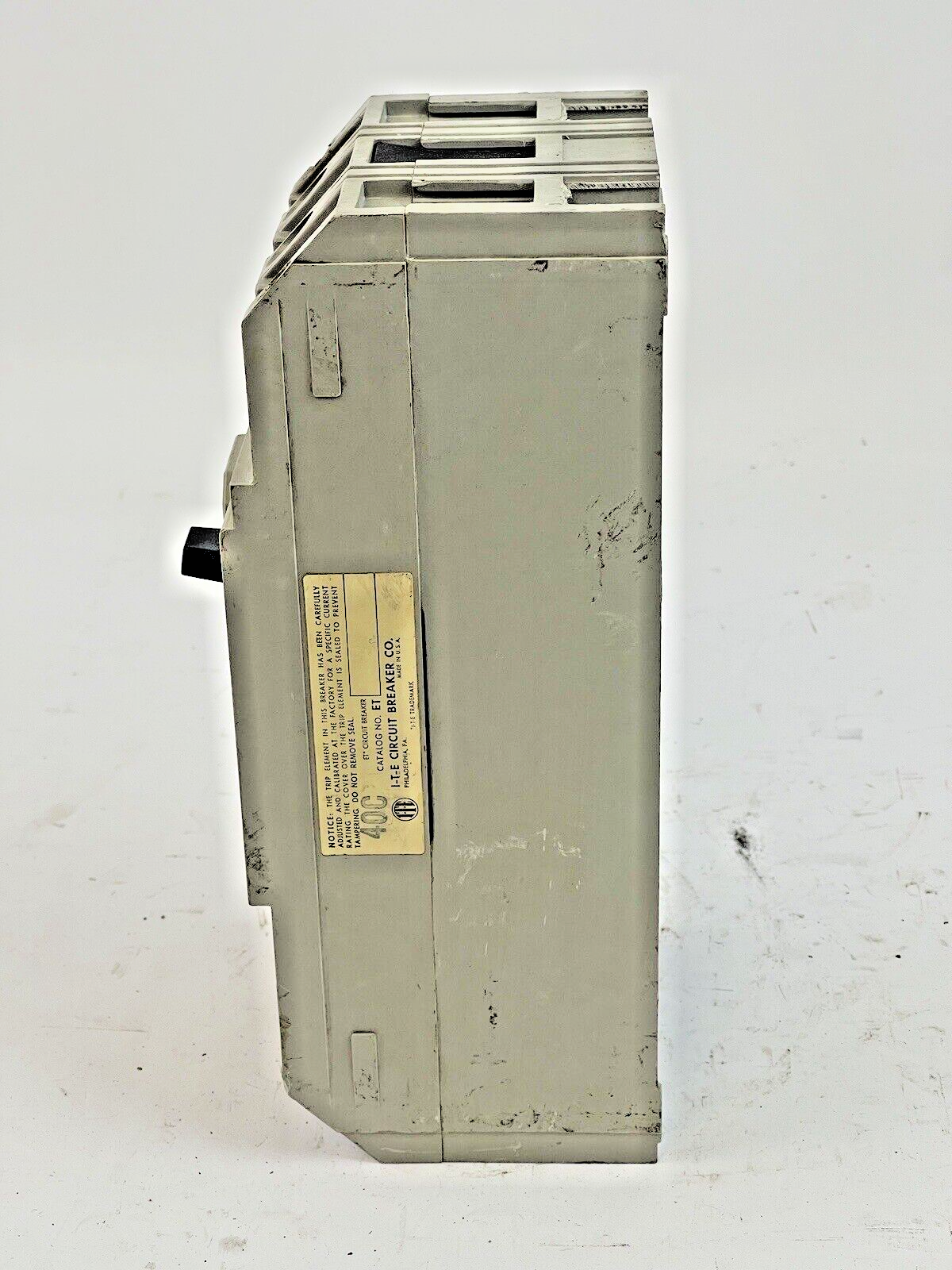 ITE / SIEMENS - H4157 - CIRCUIT BREAKER - 100 AMP, 250 DC, 600 VAC, 2 POLE4
