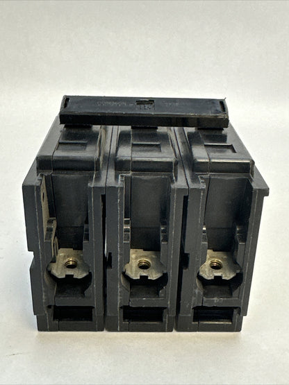 CUTLER HAMMER / WESTINGHOUSE QBHW3015H CIRCUIT BREAKER 15AMP 240VAC 3POLE1