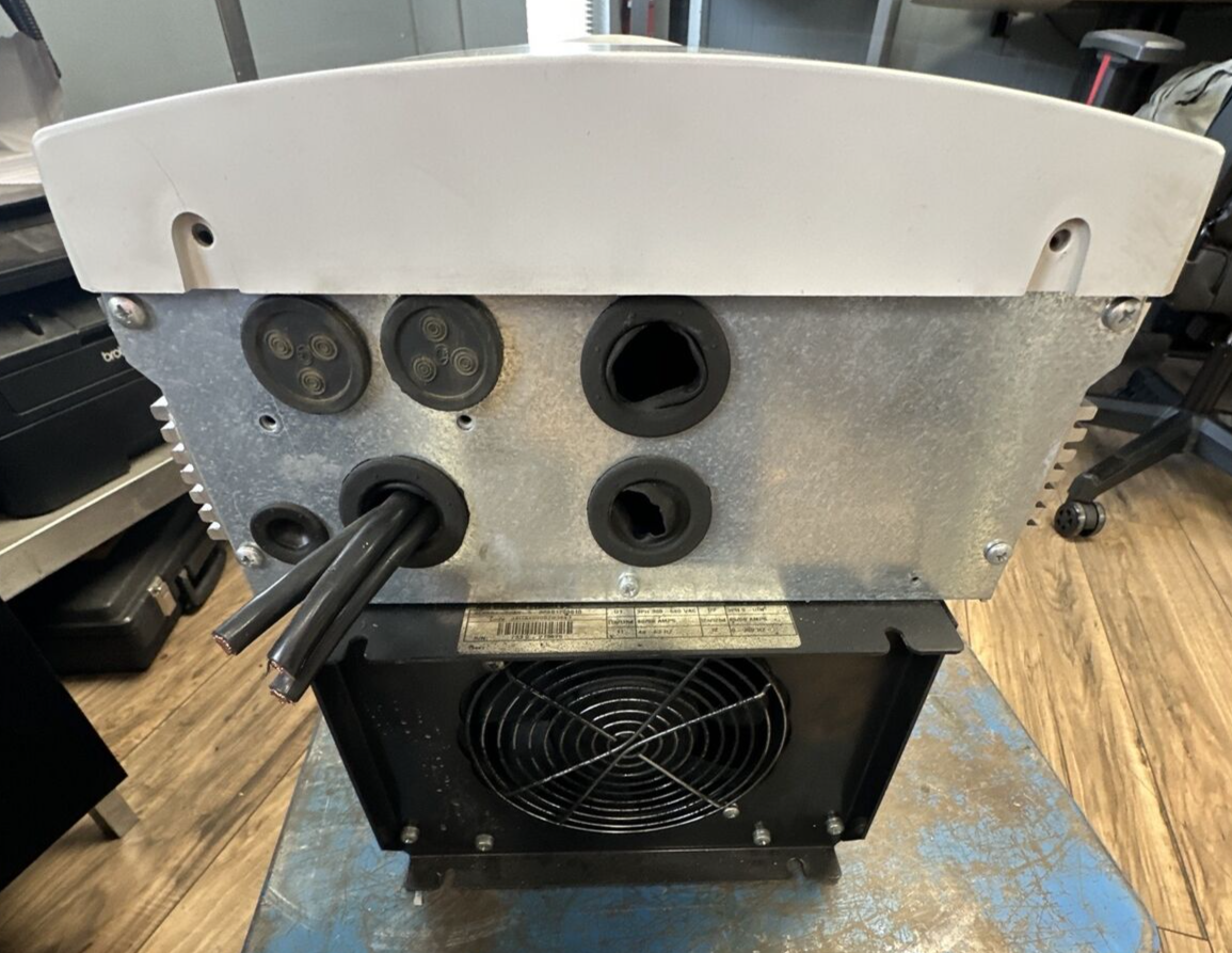 ABB ACS601-0060-5-000B1200010 AC DRIVE 3PH 380-500VAC 65/58A 48-63HZ ACS6003