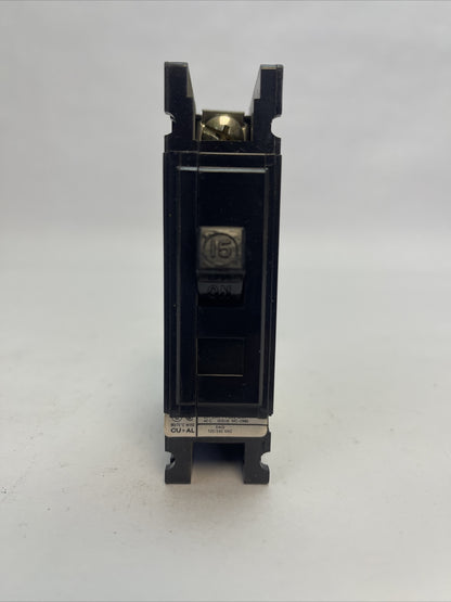 CUTLER HAMMER / WESTINGHOUSE QCHW1015 CIRCUIT BREAKER 15AMP 1POLE 120/240VAC0