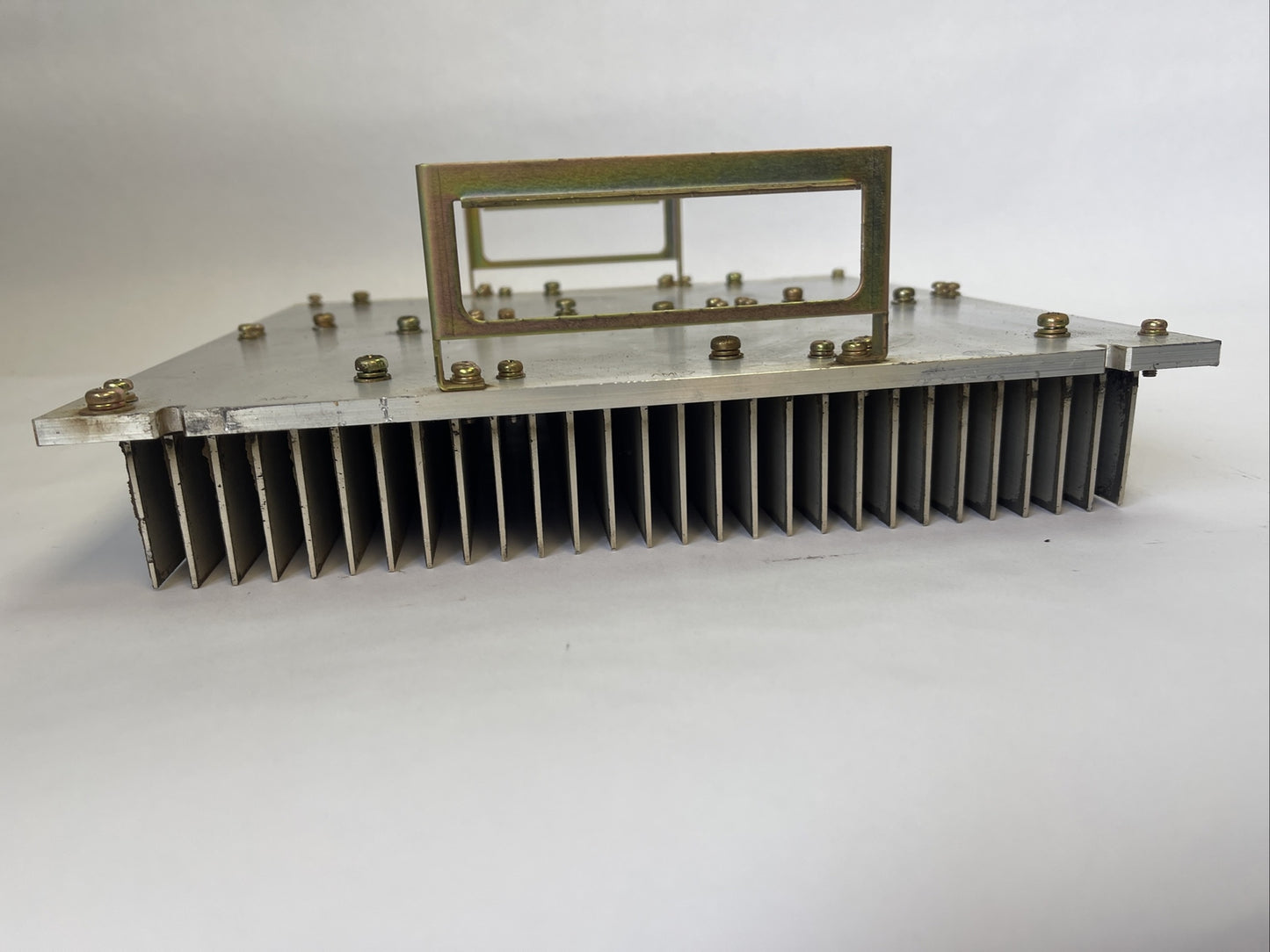 YASKAWA SGDR-ES165N HEAT SINK SERVO PLATE 2