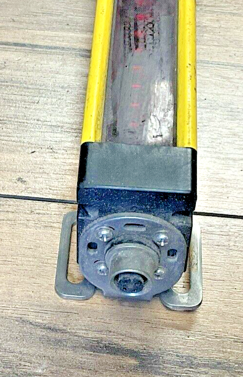 OMRON MSF4800A-30-0400 LIGHT CURTAIN TRANSMITTER AND RECEIVER 24VDC MS4800 STI4