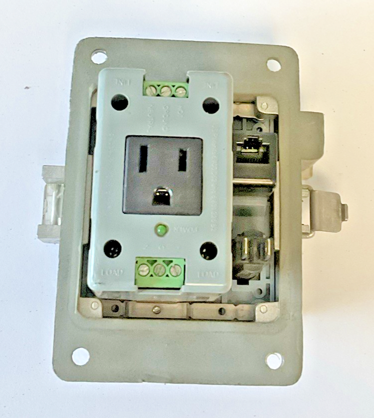 GRACEPORT P-R2-K3RF3 INTERFACE 120VAC 3A GFCI INSIDE-OUTLET5