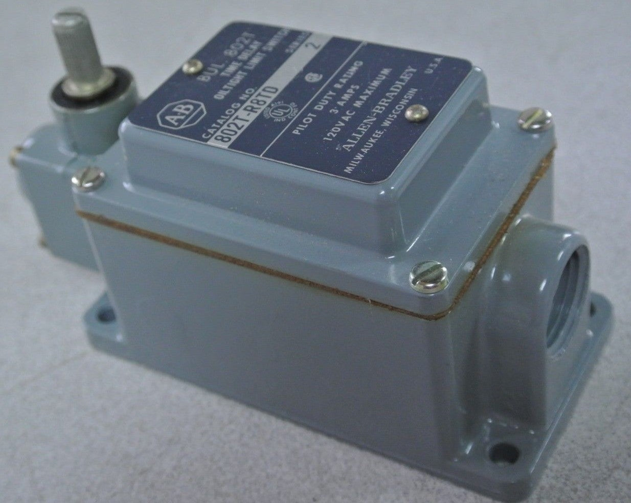ALLEN-BRADLEY 802T-R8TD, Ser. 2 - TIME DELAY LIMIT SWITCH  NEW SURPLUS2