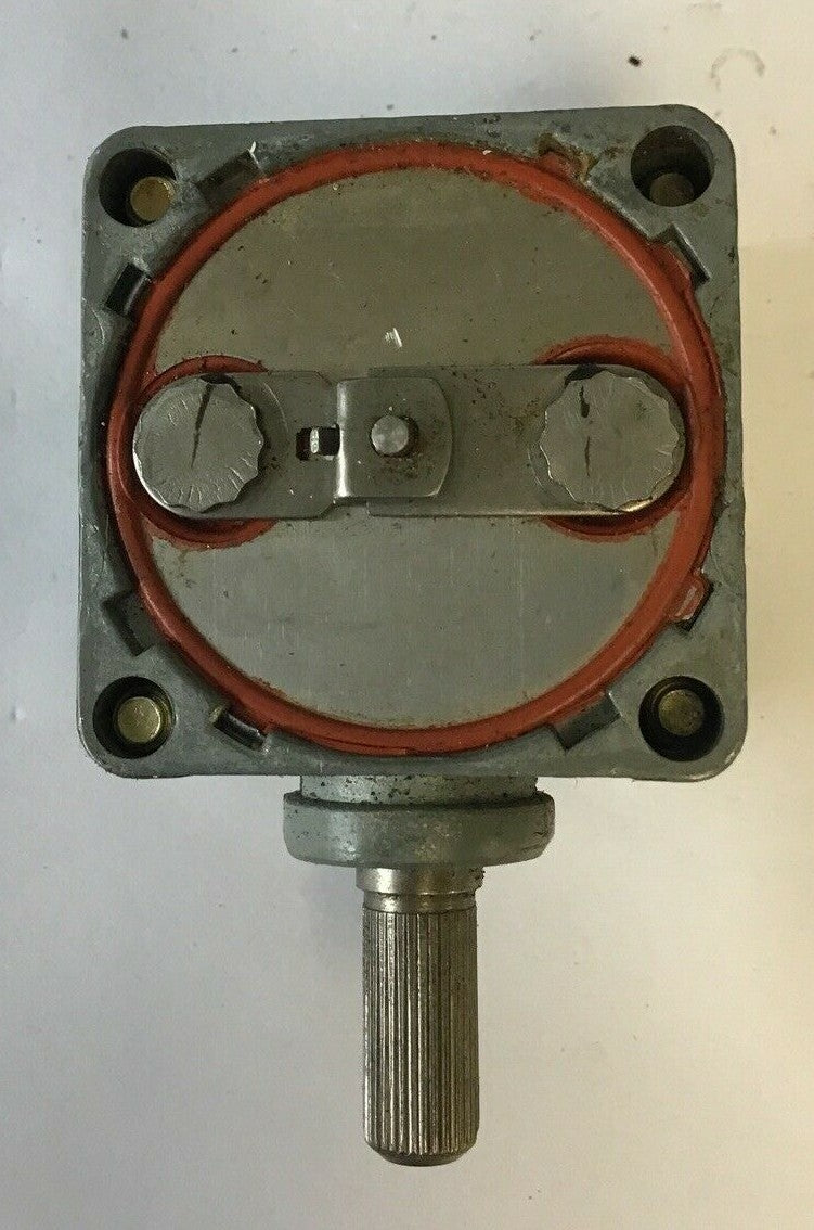 CUTLER HAMMER ED50N1 SER.A1 PRETRAVEL NEUTRAL POS.LIMIT SWITCH OPER. HEAD3