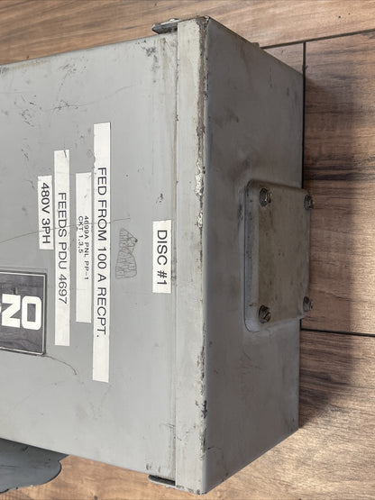 GE TH3363R MODEL 11 FUSIBLE SAFETY SWITCH 100A 600VAC 250VDC 30HP 3P TYPE 3R5