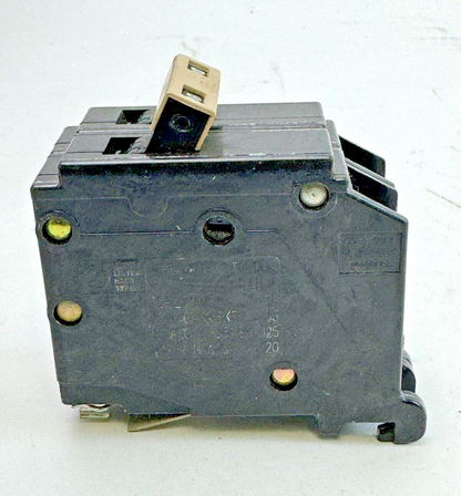 CUTLER-HAMMER - CH2100 - CIRCUIT BREAKERS - 100A, 2 POLE, 120/240 VAC3