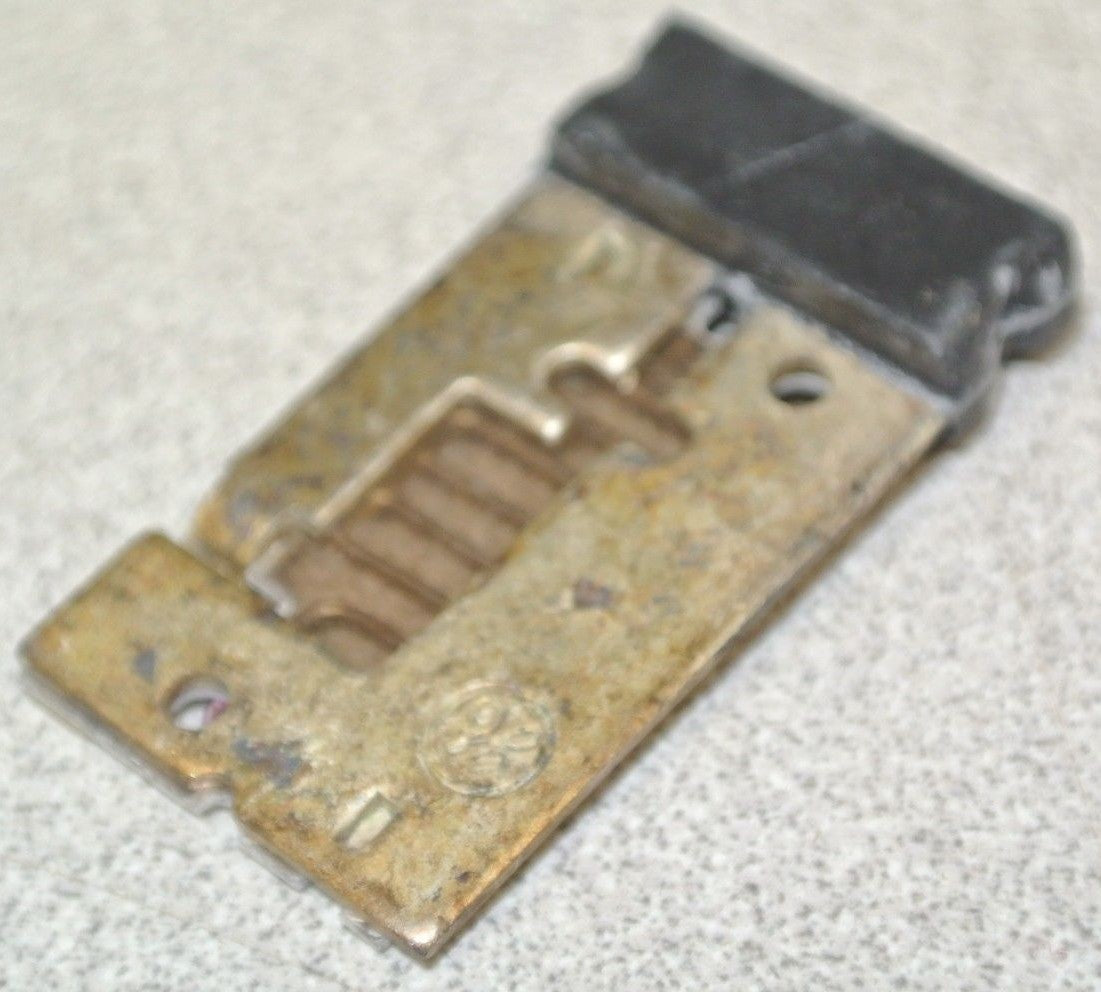 GENERAL ELECTRIC CR-123 / H2.67A MANUAL STARTER HEATER ELEMENT / NEW SURPLUS2