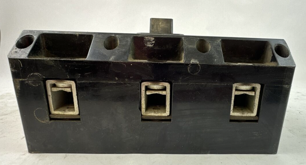 ITE ET5917 CIRCUIT BREAKER 225A 600VAC 3POLE TYPE ET 225 AMP "J" FRAME2