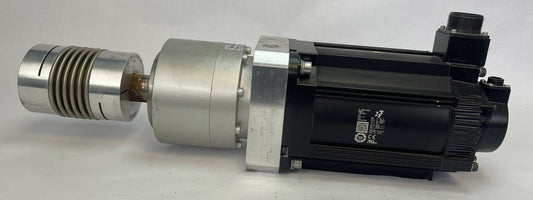 YASKAWA SGM7A-40A7D61 AC SERVO MOTOR 200V 25.4A UTTAH-B24RH ABS ENCODER SHIMPO0