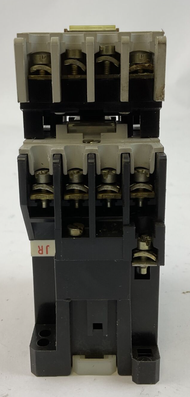 ALLEN BRADLEY 700-F400A1 SER B CONTACTOR 600VAC 300VDC 10A COIL 120V 195-FA220