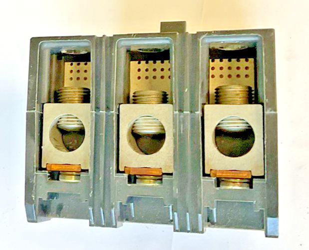 SQUARE D KAL36175 CIRCUIT BREAKER 600VAC 250VDC 175A4