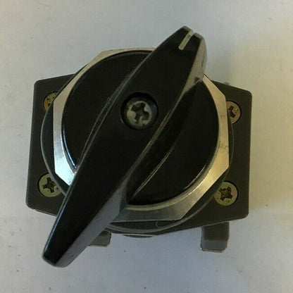 GOULD C9-24 KSS3 CLUTCH CONTROL SWITCH 60DEGREE 3POS8