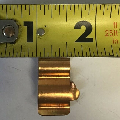 UNBRANDED FUSE CLIP/HOLDER  ****LOTOF10***3