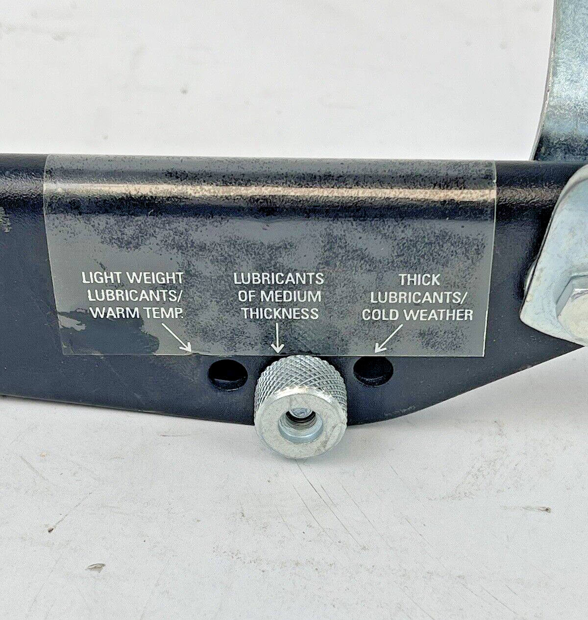 HYDRAULIC HAND BRAKE - 19" L - 4" WIDE ATTACHMENT3