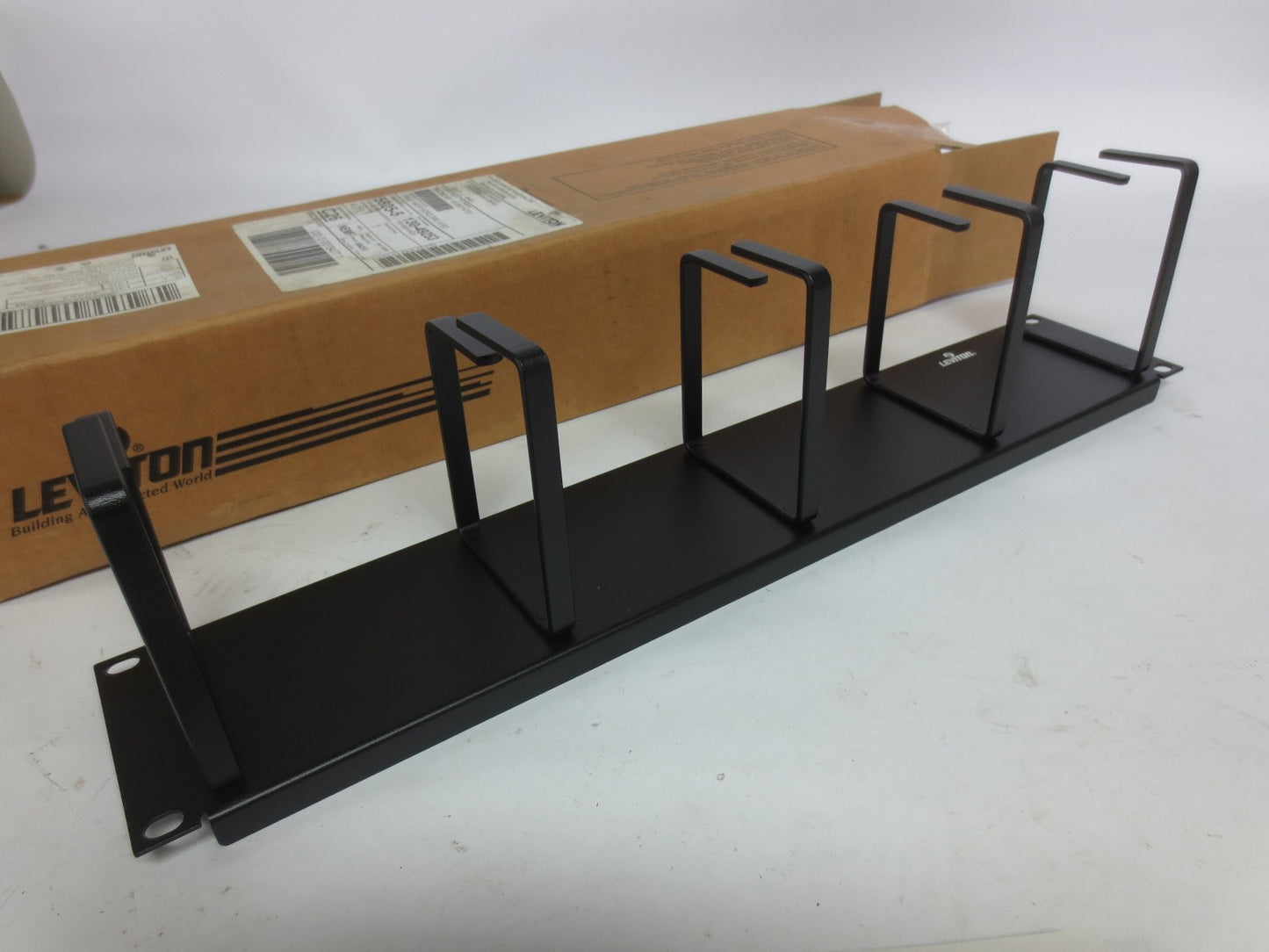 LEVITON 130-49253-BCM / 49253-BCM HORIZONTAL PATCH CORD ORGANIZER - NEW SURPLUS0