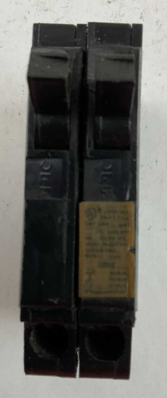 CROUSE-HINDS MM2020 TWIN 2POLE CIRCUIT BREAKER 20/20AMP 120/240VAC0