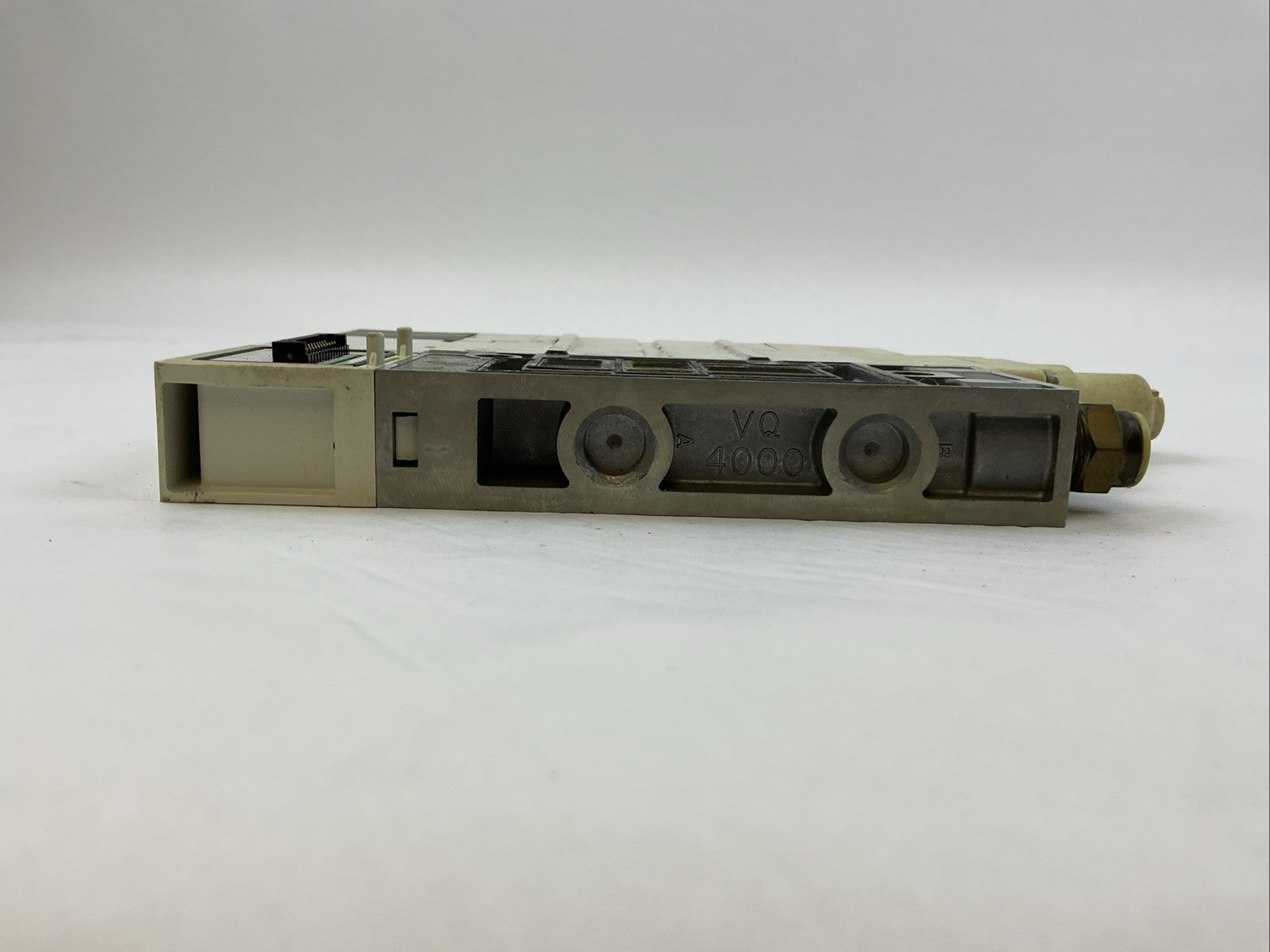 SMC SOLENOID VALVE VQ4400-5 ARBQ4000-N0 VQ 40004