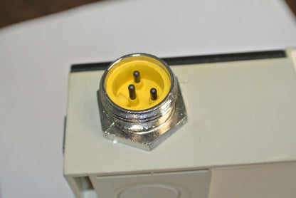 TELEMECANIQUE XSD-A60553 INDUCTIVE PROXIMITY SENSOR / SWITCH - NEW SURPLUS6