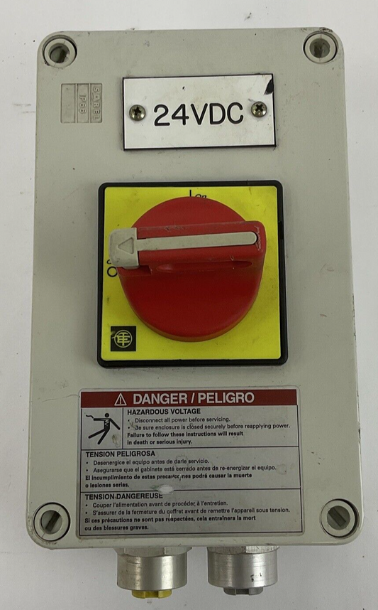 TELEMECANIQUE VC1GU V SWITCH CONTROL STATION 10HP 600V 24VDC0