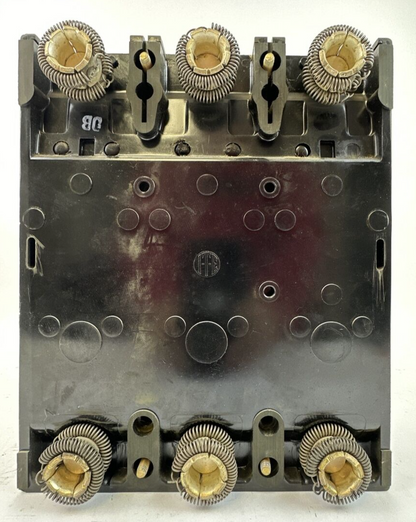 ITE ET5745 400A CIRCUIT BREAKER FRAME 125/250VDC 600VAC 3POLE W/ 250A TRIP UNIT5