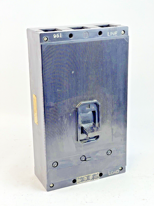ITE / SIEMENS - ET7004 - CIRCUIT BREAKER -225 AMP, 600 VAC, 3 POLE W/ 175 A TRIP0
