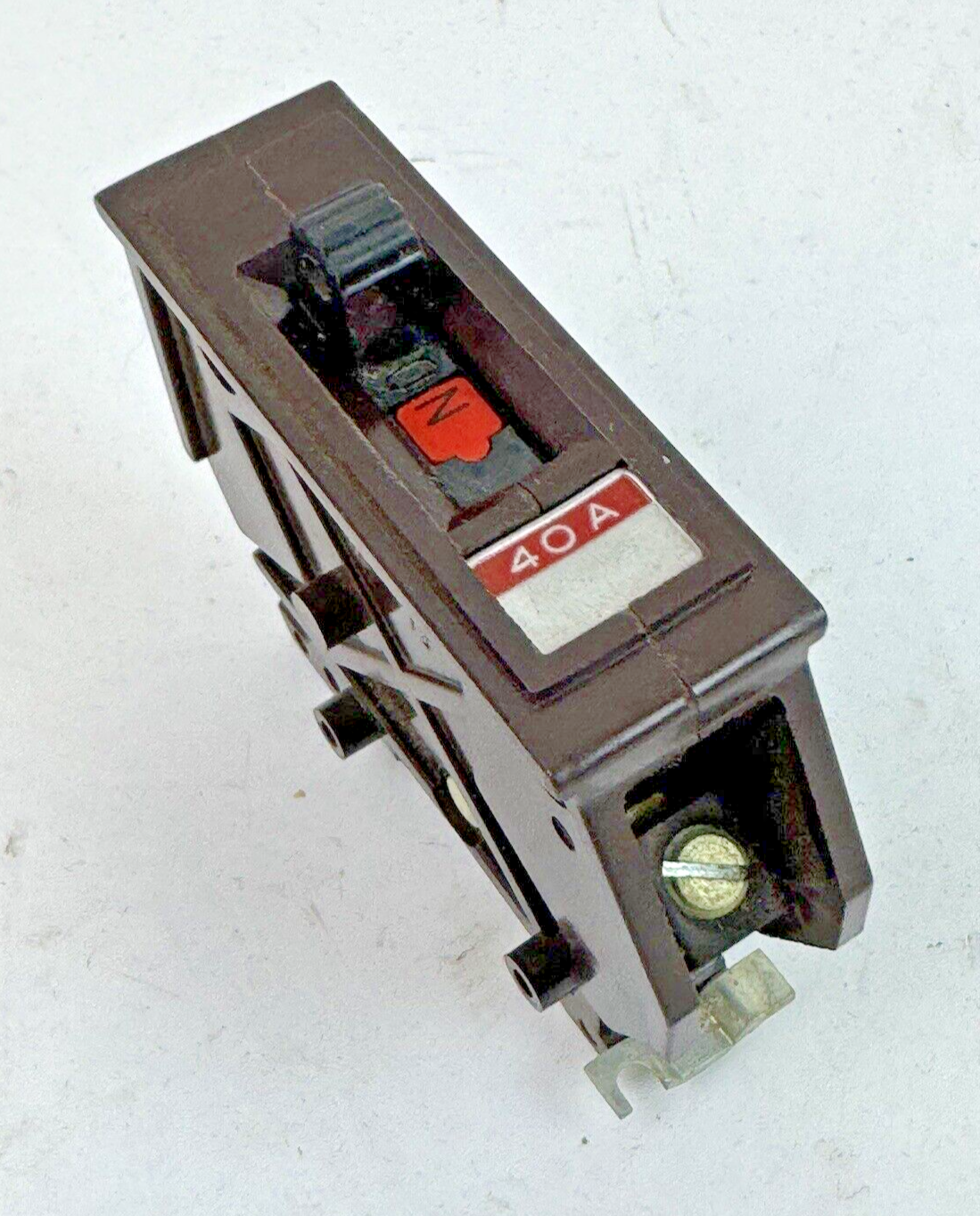 WADSWORTH - A40N - CIRCUIT BREAKERS - 1 POLE, 120/240 VAC, 40 A0