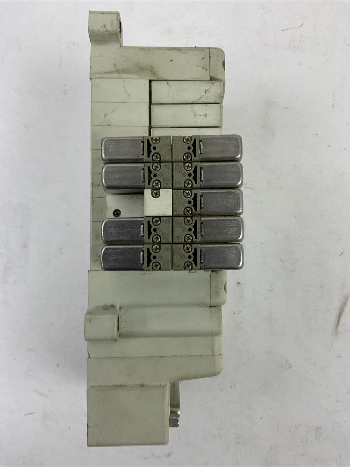 SMC (4) VQC1401-51 VQC1101-51 SOLENOID VALVE WITH BASE MOUNT MANIFOLD2