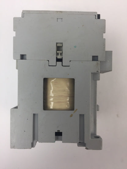ALLEN BRADLEY 100-C09Z*10 REVERSING CONTACTOR 600VAC 25A COIL 24VDC7