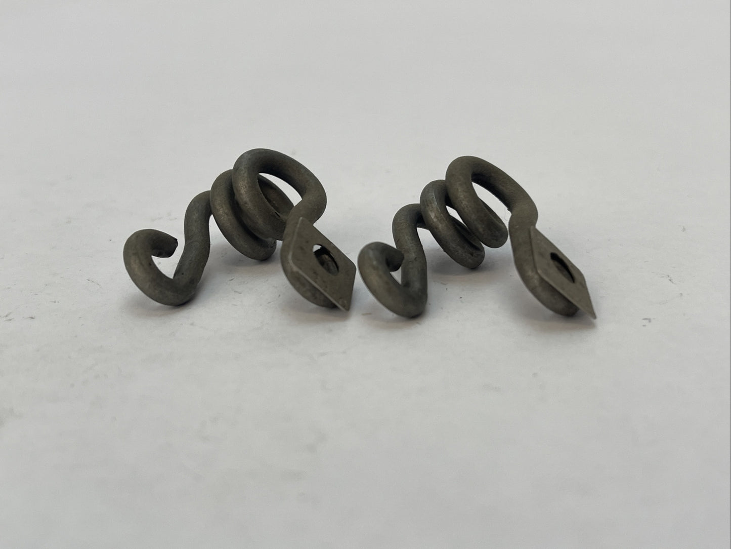 CLARK / SYLVANIA S33.0 HEATER (LOT OF 2)2