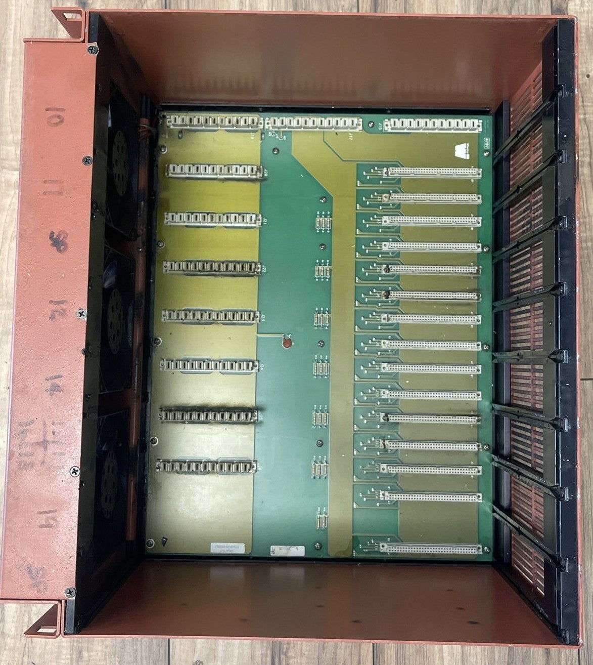 GE FANUC WHEDCO 78005068/9801 9 SLOT RACK TARGET ARS0