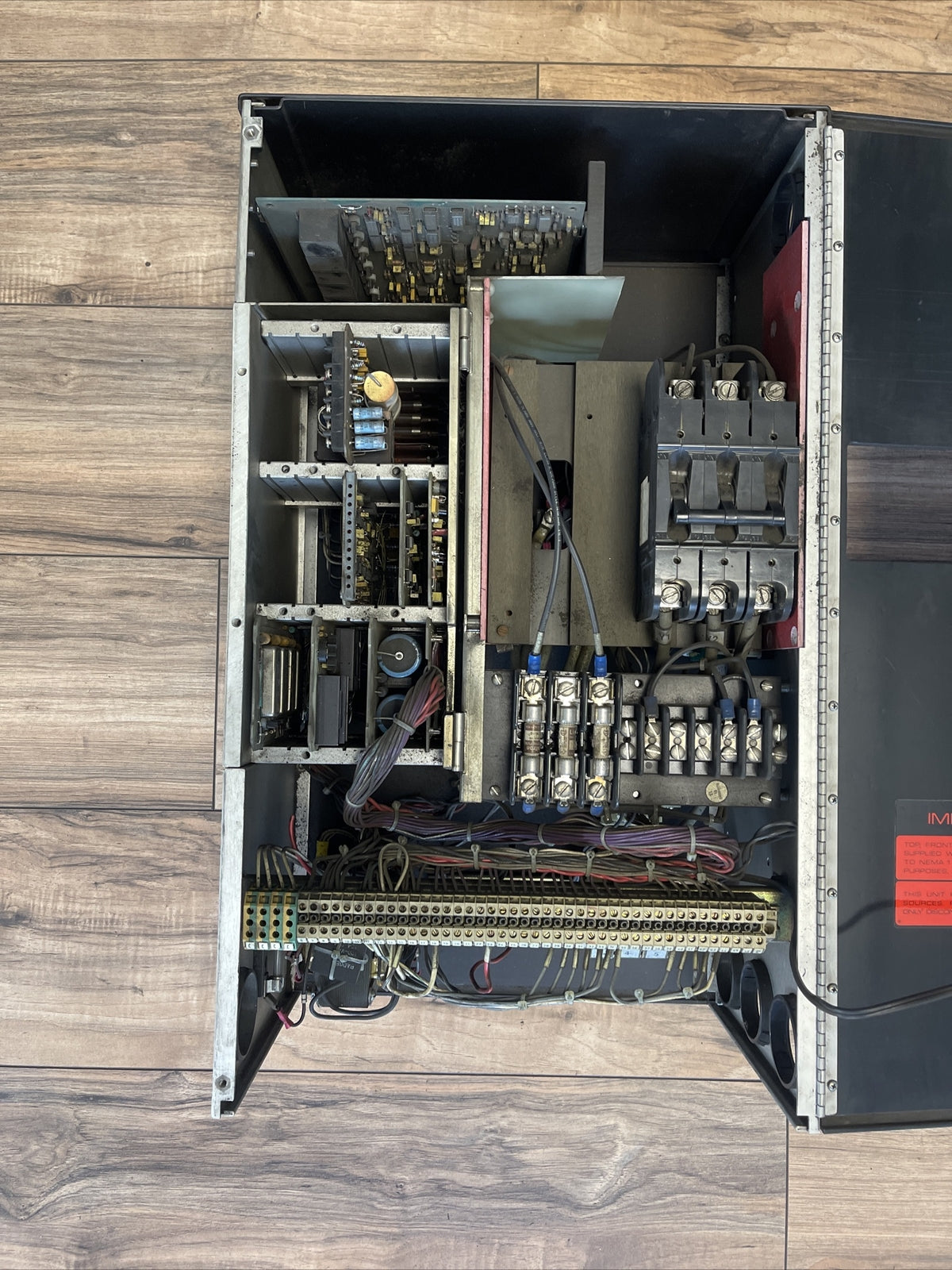 UNICO 701-917 AC DRIVE 308-194 CF3-Z286-2 CF3-G3G2G3-AB 30AMP 480V 303-8287