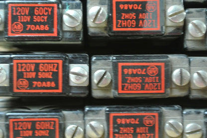 ALLEN-BRADLEY 70A86 COIL SIZE 0 Ser. K 120V / 60Hz, 110V / 50Hz - LOT of 10 NEW5
