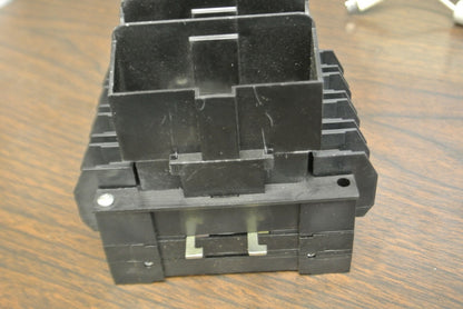 BRYANT 67FSN30 FUSED DISCONNECT SWITCH / 30A / 3-POLE / 600VAC / NEW SURPLUS3